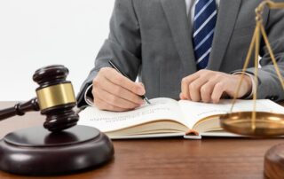 Should I Tell My Criminal Defense Lawyer the Truth